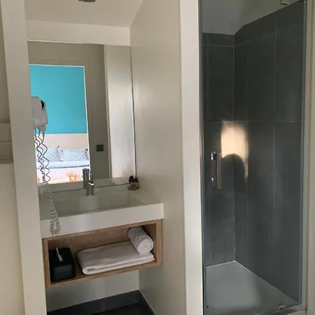 Hotel Le Corbusson 3*