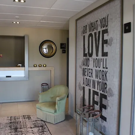 Le Corbusson Hotel Saint-Berthevin