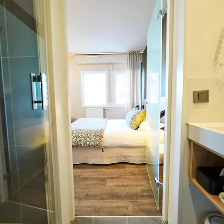 Le Corbusson Hotel 3*