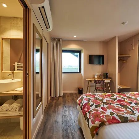 Le Corbusson Hotel Saint-Berthevin