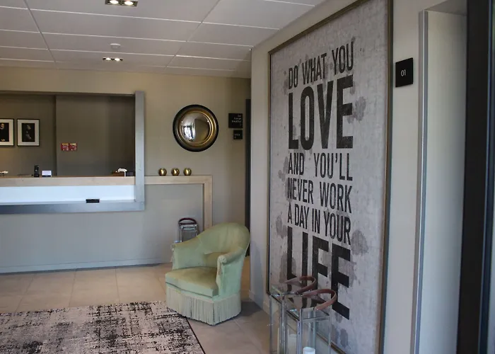 Le Corbusson Hotel Saint-Berthevin