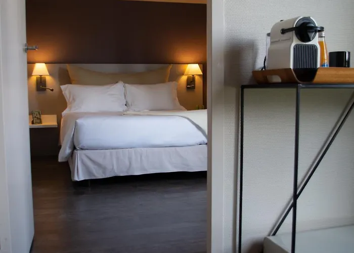 Hotel Le Corbusson Saint-Berthevin