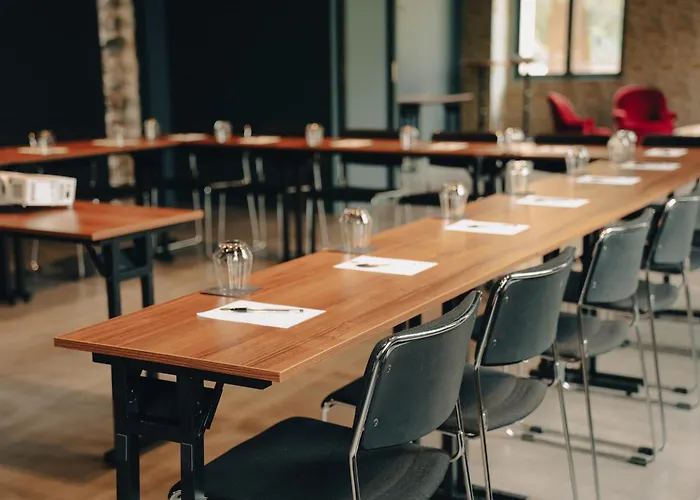 Le Corbusson Laval Ouest Hotel Saint-Berthevin