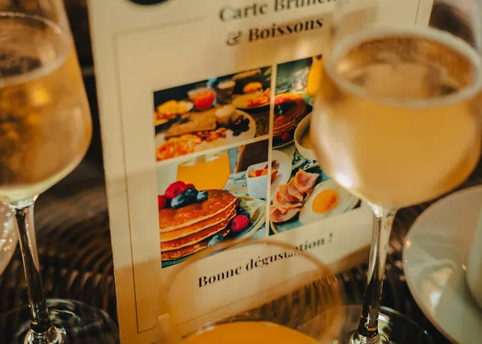 Hotel Le Corbusson Laval Ouest